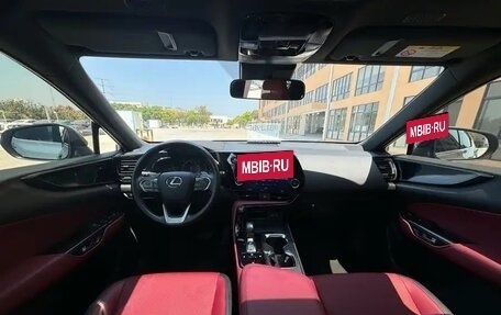 Lexus NX, 2022 год, 4 250 000 рублей, 6 фотография