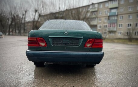 Mercedes-Benz E-Класс, 1997 год, 250 000 рублей, 9 фотография