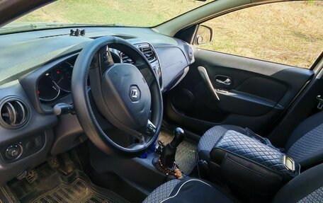 Renault Sandero II рестайлинг, 2015 год, 650 000 рублей, 11 фотография