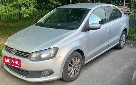 Volkswagen Polo VI (EU Market), 2011 год, 650 000 рублей, 3 фотография