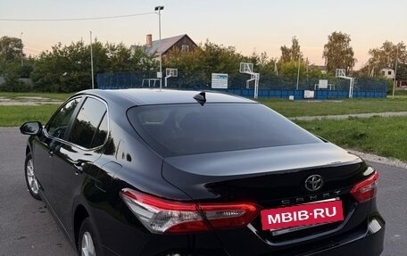 Toyota Camry, 2019 год, 2 850 000 рублей, 5 фотография
