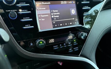 Toyota Camry, 2019 год, 2 850 000 рублей, 14 фотография