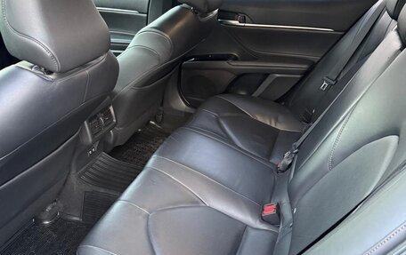 Toyota Camry, 2019 год, 2 850 000 рублей, 31 фотография
