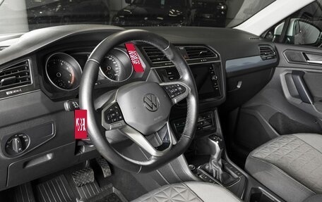 Volkswagen Tiguan II, 2021 год, 2 983 800 рублей, 3 фотография