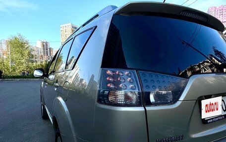 Mitsubishi Outlander III рестайлинг 3, 2007 год, 1 350 000 рублей, 15 фотография