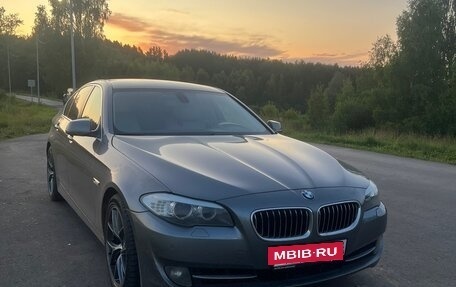 BMW 5 серия, 2012 год, 1 400 000 рублей, 3 фотография