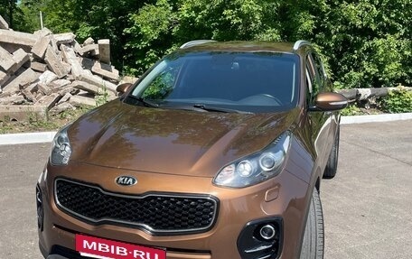 KIA Sportage IV рестайлинг, 2017 год, 1 440 000 рублей, 2 фотография