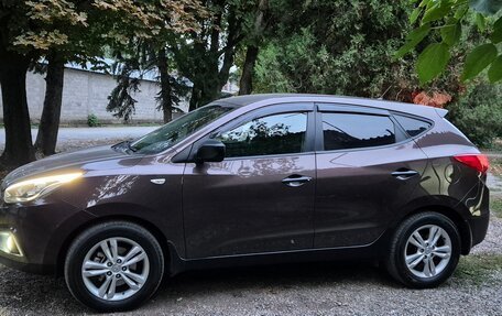 Hyundai ix35 I рестайлинг, 2014 год, 1 350 000 рублей, 2 фотография