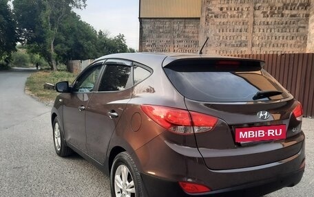 Hyundai ix35 I рестайлинг, 2014 год, 1 350 000 рублей, 10 фотография