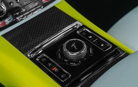Rolls-Royce Ghost Series II рестайлинг, 2024 год, 55 000 000 рублей, 18 фотография