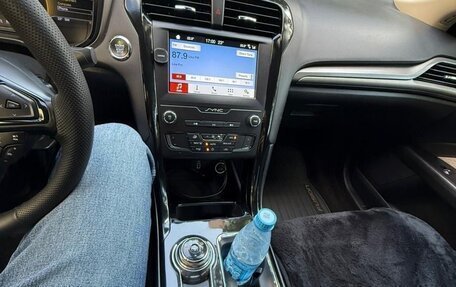 Ford Fusion (North America) II, 2019 год, 1 400 000 рублей, 9 фотография