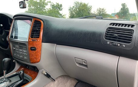 Toyota Land Cruiser 100 рестайлинг 2, 2003 год, 1 350 000 рублей, 14 фотография