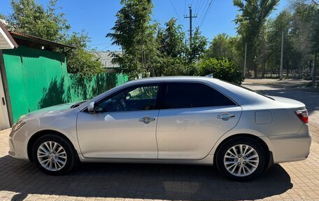 Toyota Camry, 2015 год, 1 850 000 рублей, 3 фотография