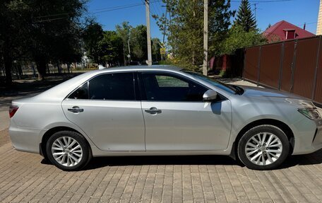 Toyota Camry, 2015 год, 1 850 000 рублей, 2 фотография