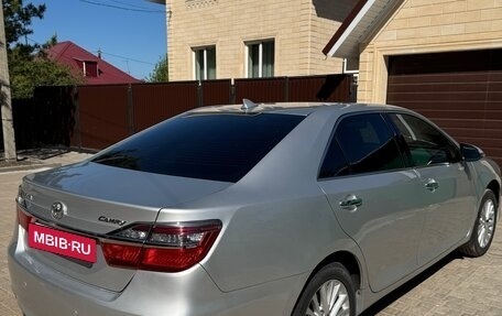 Toyota Camry, 2015 год, 1 850 000 рублей, 5 фотография