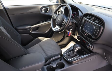 KIA Soul III, 2020 год, 1 900 000 рублей, 8 фотография