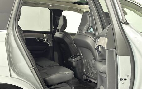 Volvo XC90 II рестайлинг, 2025 год, 12 450 000 рублей, 17 фотография