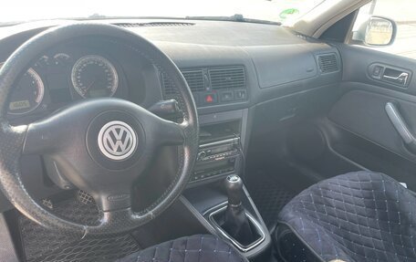 Volkswagen Golf IV, 2003 год, 650 000 рублей, 5 фотография