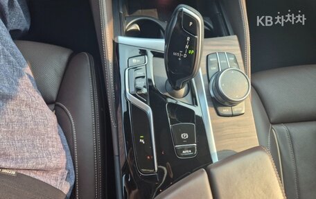 BMW 5 серия, 2021 год, 3 330 000 рублей, 14 фотография