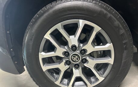 Toyota Sequoia, 2023 год, 13 250 000 рублей, 10 фотография