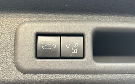 Toyota Sequoia, 2023 год, 13 250 000 рублей, 18 фотография