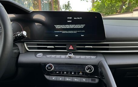 Hyundai Elantra, 2023 год, 2 330 000 рублей, 16 фотография