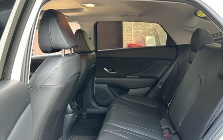 Hyundai Elantra, 2023 год, 2 330 000 рублей, 26 фотография