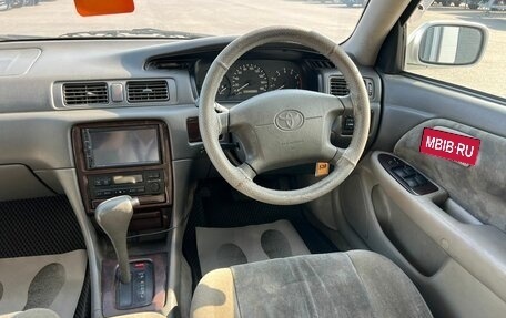 Toyota Camry, 1998 год, 659 000 рублей, 15 фотография