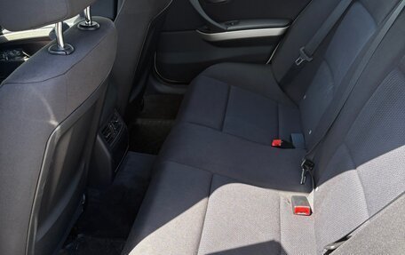 BMW 3 серия, 2010 год, 1 150 000 рублей, 8 фотография