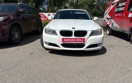 BMW 3 серия, 2010 год, 1 150 000 рублей, 3 фотография