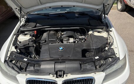 BMW 3 серия, 2010 год, 1 150 000 рублей, 14 фотография
