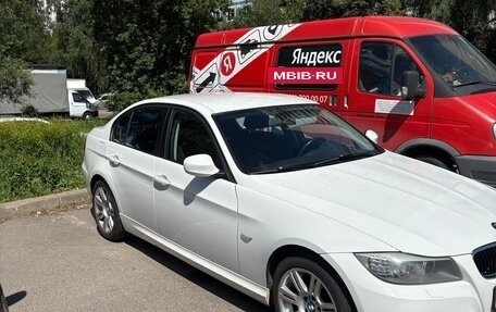 BMW 3 серия, 2010 год, 1 150 000 рублей, 12 фотография