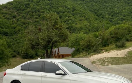 BMW 5 серия, 2015 год, 1 750 000 рублей, 8 фотография