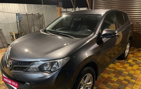 Toyota RAV4, 2013 год, 1 850 000 рублей, 3 фотография