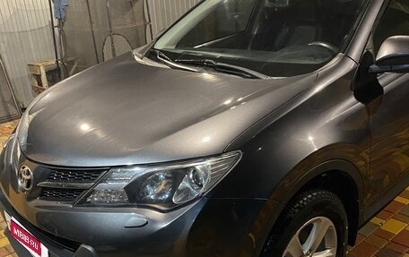 Toyota RAV4, 2013 год, 1 850 000 рублей, 2 фотография
