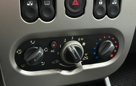 Renault Sandero I, 2010 год, 569 000 рублей, 13 фотография
