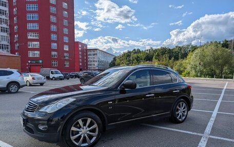 Infiniti QX50 I рестайлинг, 2013 год, 1 600 000 рублей, 4 фотография