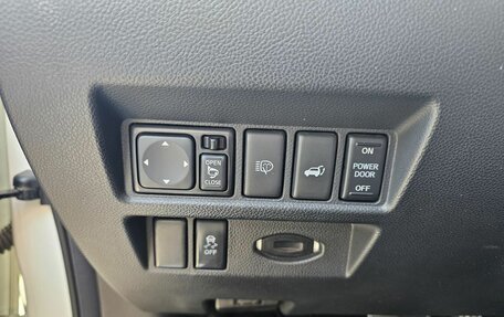 Infiniti QX70, 2014 год, 2 080 000 рублей, 15 фотография
