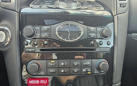 Infiniti QX70, 2014 год, 2 080 000 рублей, 20 фотография