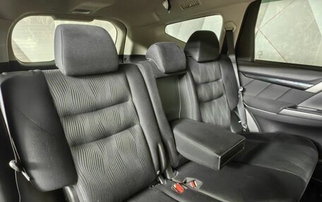 Mitsubishi Pajero Sport III рестайлинг, 2019 год, 3 098 000 рублей, 13 фотография