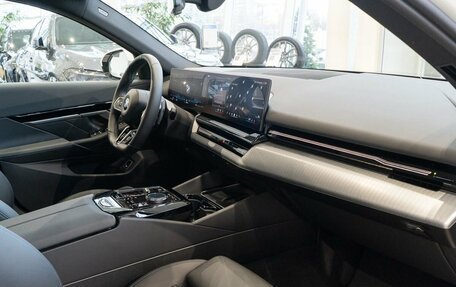 BMW 5 серия, 2024 год, 9 750 000 рублей, 12 фотография