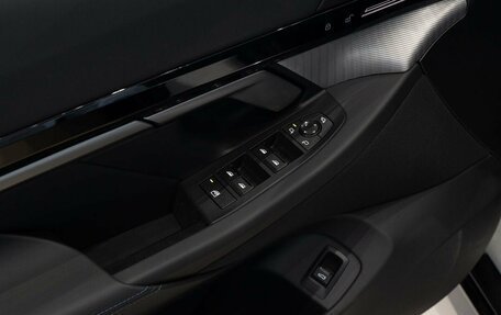 BMW 5 серия, 2024 год, 9 750 000 рублей, 27 фотография