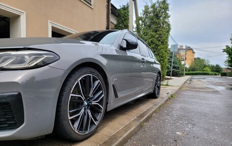 BMW 5 серия, 2020 год, 5 350 000 рублей, 6 фотография