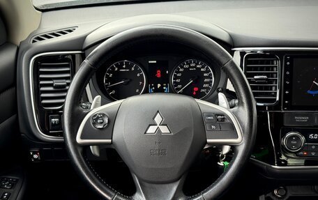 Mitsubishi Outlander III рестайлинг 3, 2014 год, 1 350 000 рублей, 18 фотография