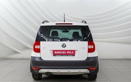 Skoda Yeti I рестайлинг, 2013 год, 1 248 000 рублей, 6 фотография