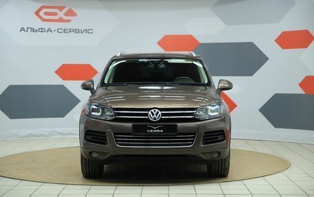 Volkswagen Touareg III, 2013 год, 2 150 000 рублей, 2 фотография