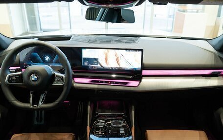 BMW 5 серия, 2024 год, 9 870 000 рублей, 14 фотография