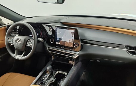 Lexus RX IV рестайлинг, 2025 год, 8 690 000 рублей, 10 фотография