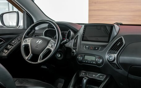 Hyundai ix35 I рестайлинг, 2014 год, 1 295 000 рублей, 18 фотография