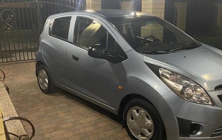 Chevrolet Spark III, 2012 год, 615 000 рублей, 3 фотография